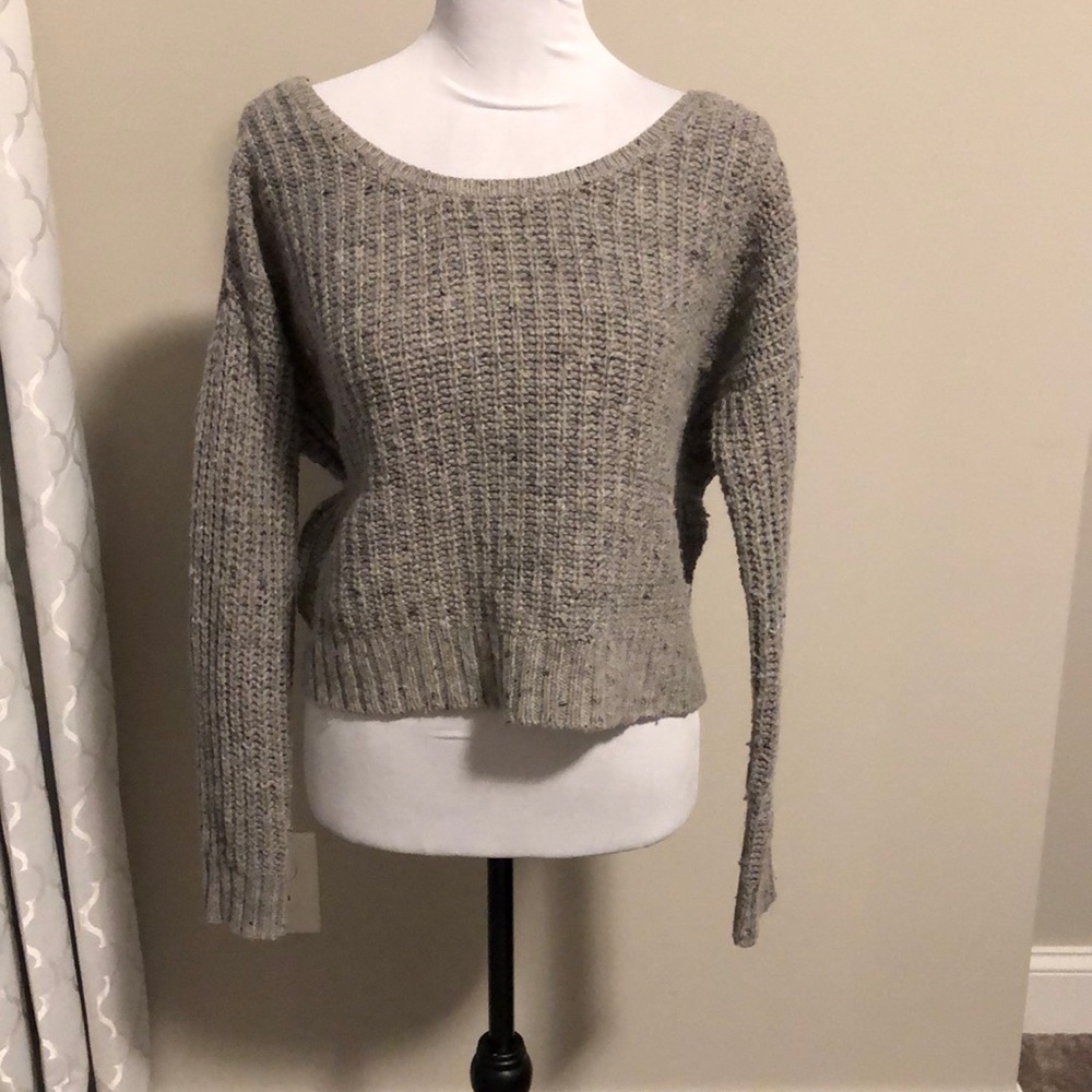 Backless sweater